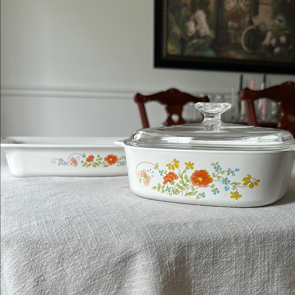 Vintage Corning Ware Wildflower Casserole pan and square dish with lid